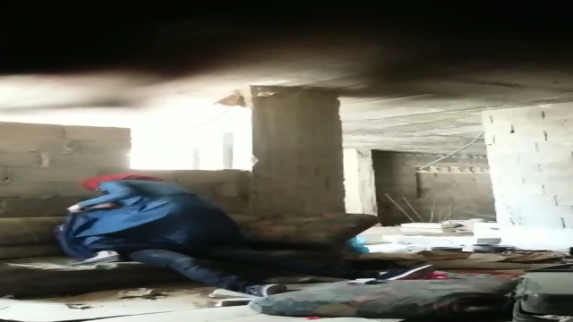 Young Pakistani girl being fucked by her bf outside