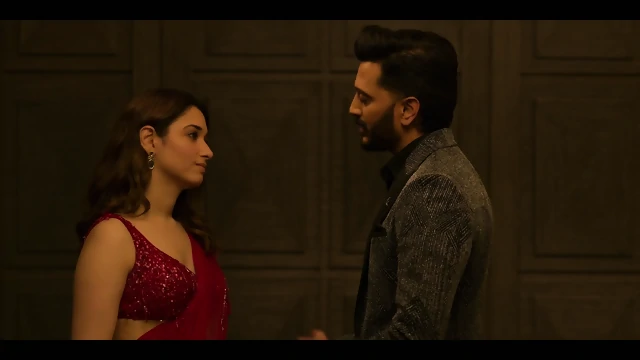 Milky Mistress Tamannaah Bhatia All Navel Body Show Scenes trim version - Plan A Plan B 💕💕💕