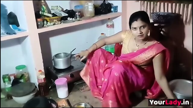 Cute School Girl First Time - POV 22 Indian Teen Mature Porn feat Rajlaxmi aunty
