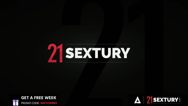 21 SEXTURY - Best Kissing COMPILATION With Gorgeous Babes!