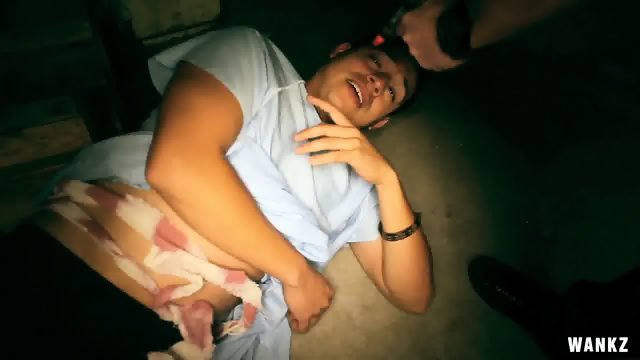 WANKZ- Tia Cyrus Gets Fucked