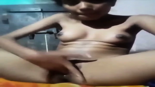 Horny Village Girl Mastrubating Her Thick
