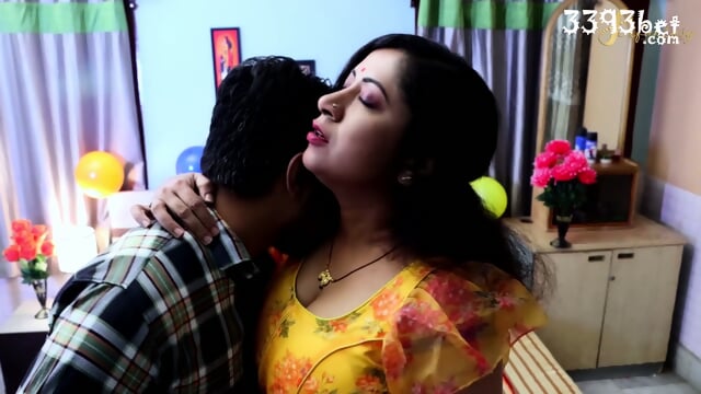 SC ot japanese girl fuck and use sex toys to get wet pussyO