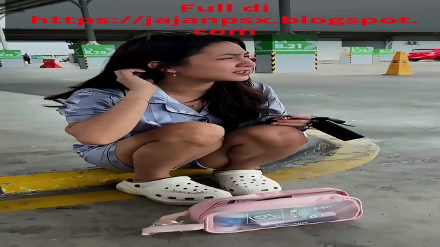 Gadis cantik di perkosa di jalan