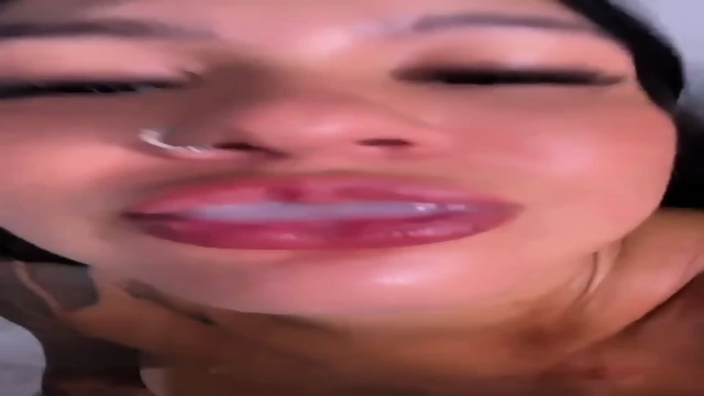 Boquetes e gozadas amadoras compilado