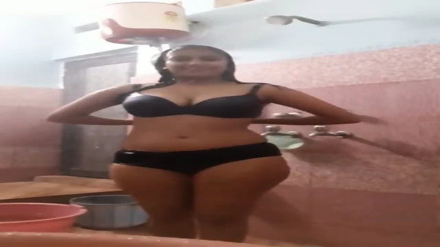 DesHI LiveGirls Indian Hot Figure Girl Show Full Nude - Show Gurl
