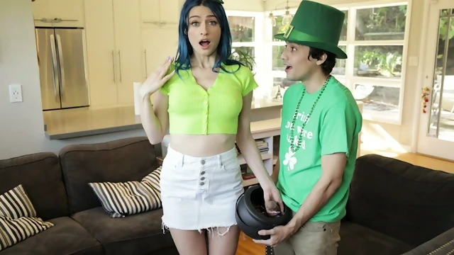 Jewelz Blu - Cum At The End Of The Rainbow