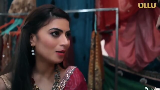 Dukaan wale ke sath hot bhabhi sex