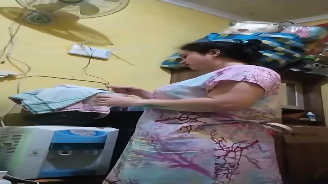 ISTRI TEMAN MINTA DI ENTOT KARNA SUAMI NYA MANDUL  FULL  https://s.id/FbMbl