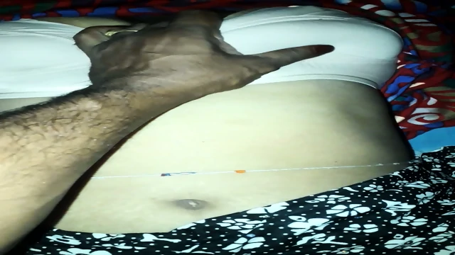 Bangladeshi wife  sex bediou fisting