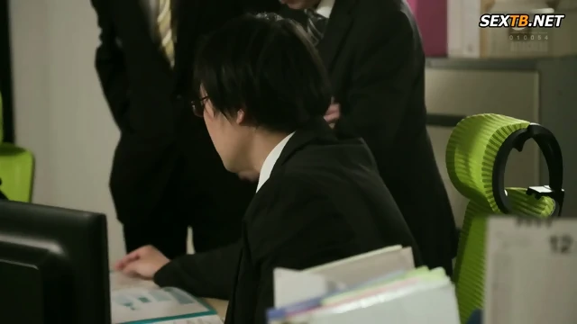 My Wife is Kissing in President's Room(Miu)