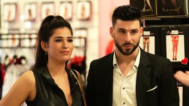 Vanessa, 33 Years Old, Lawyer In FrÃ©jus!