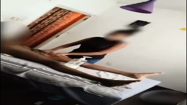 Beutiful Girl Giving Massage To Client And Getting Boobs Pressed Fingering In Pussy