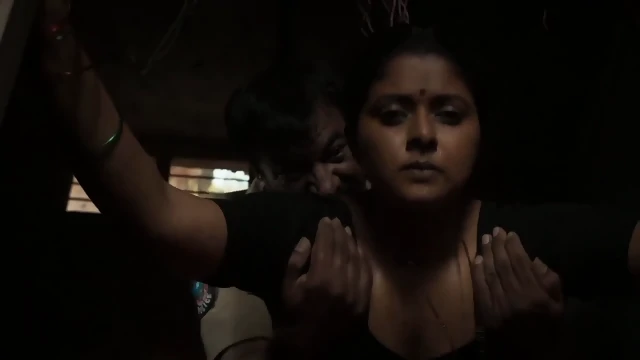 Aunty fuck with cop 💯💯💯