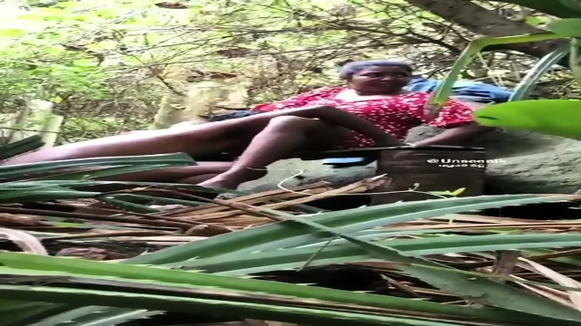 Desi Couple in Jungle sex