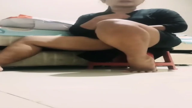 ngintip paha besar istri tetangga,bahan coli