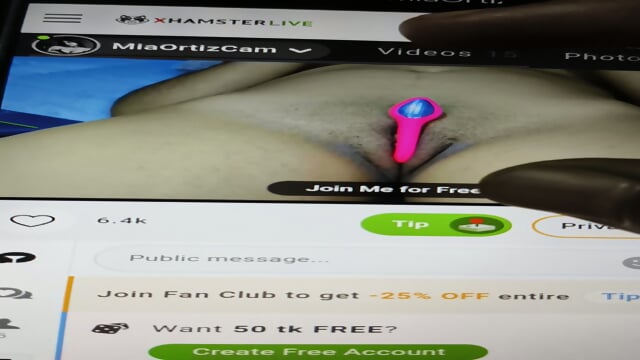 Miaortizcam live stripchat girl fingering her beautiful pussy hot latina girl fingering.