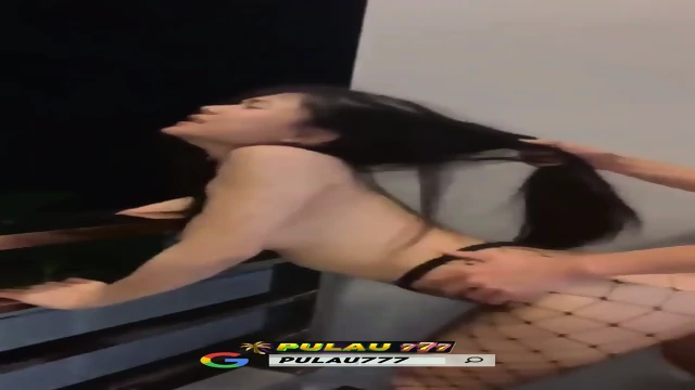 ngentot sama cewek paling sexy di kampus