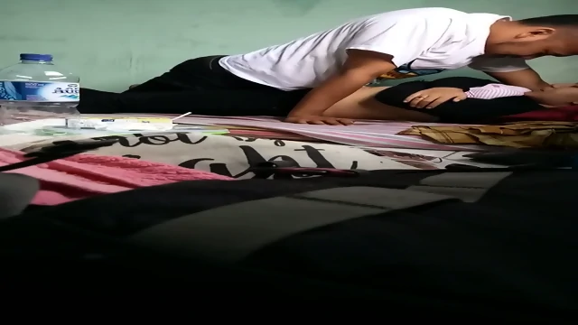 Bercumbu di Kost (Part 1) Indonesian Couples