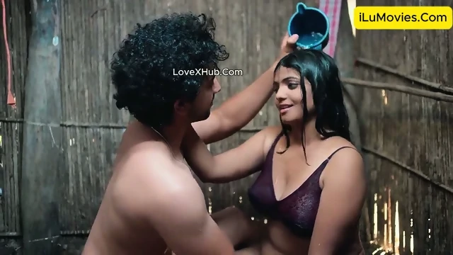 Bharti jha sex while Bathing