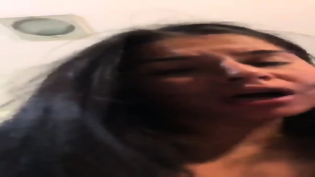 Namorada safada gosta de apanhar