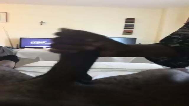 African masseuse handjob