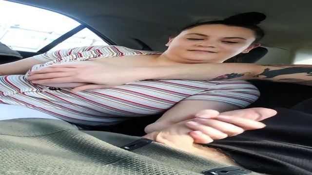 BBW Busty BJ & HJ Car