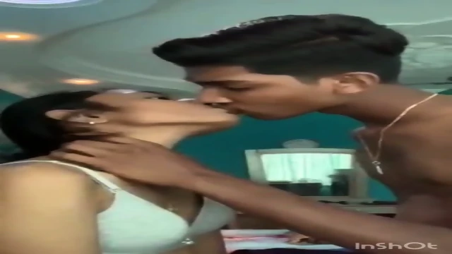 Tamil Teen couple viral