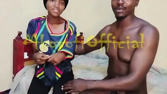 Ebony fucked again for money in a homemade sextape