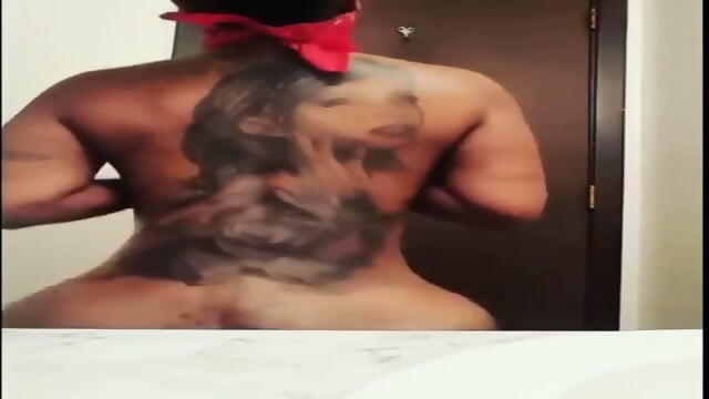 BIG ASS EBONY MILF 3