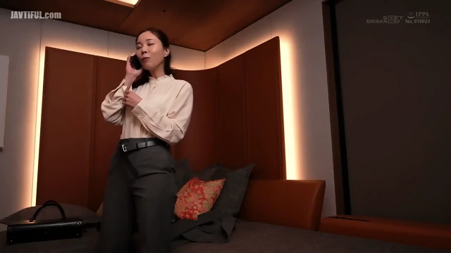 F-Cup Young Wife Financial Planner Saki Mikami 32 Working at - Part 2