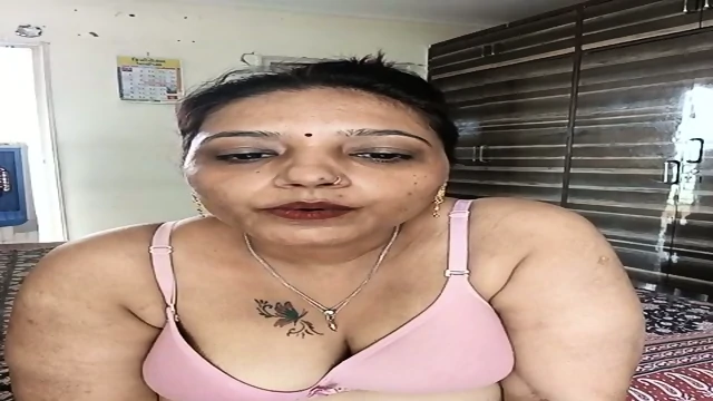 Stripchat-Public.Show-Hotgujjumodal19Ørajshot,13