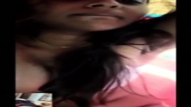 Desi Teen vedio call fingering