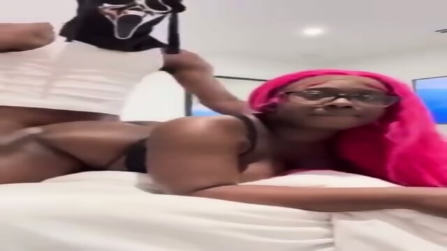 Ebony backshots: Her free google drive folder, 73 O.F videos => https://rentry.co/x8oz9xvf