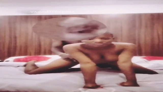 Kenyan petite cheating on boyfriend got recorded in an homemade sextape