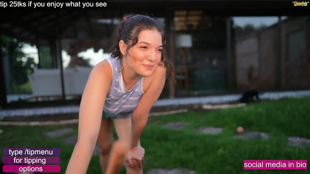 Hot Latina wdgw213t12yu3k1ui3lÃ±457o64865