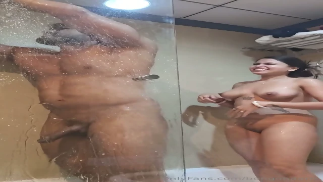 Sarmishtha Fucked by BF in Shower and Rimjob First Tim