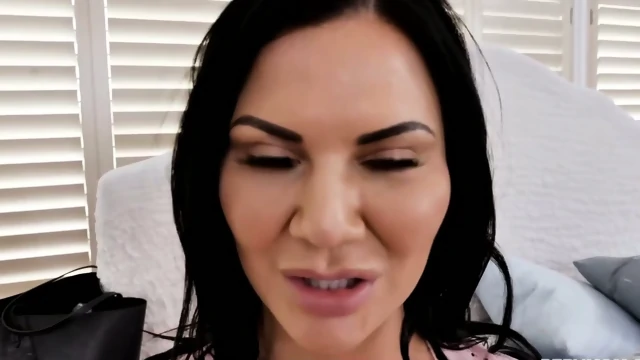 Jasmine Jae - My Attention Starved Stepmom
