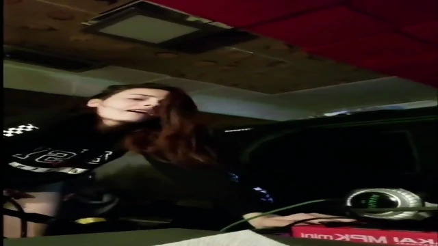 White bitch cum on BBC after phoning bf