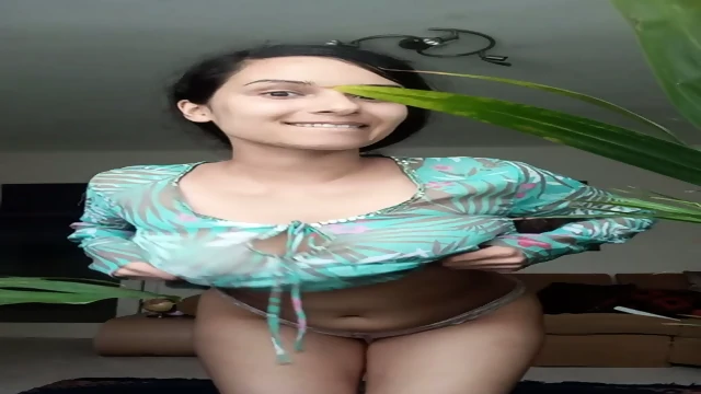 Beautiful lady in room ( Telegram channel@ phoneinh ) and follow me premium video stripchat and other