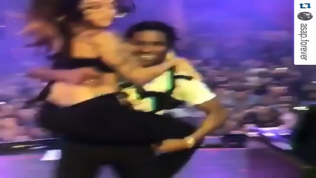 EBONY REDBONE ON STAGE