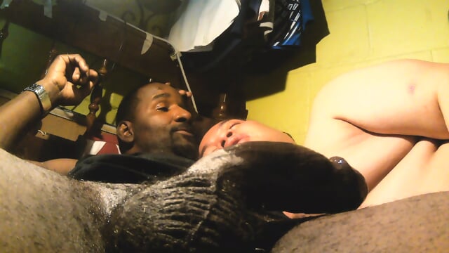 native girl gave her whole mouth to the dick