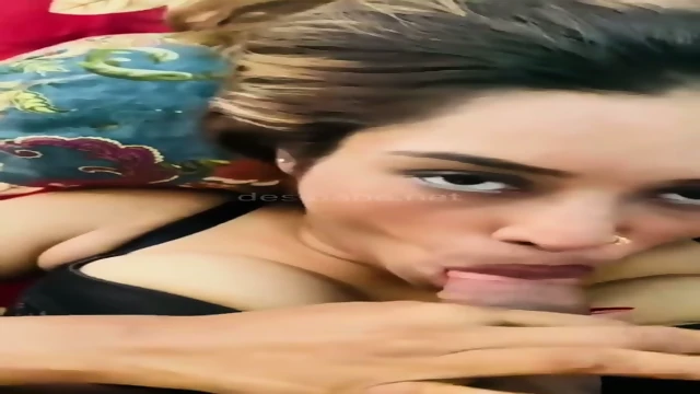 Desi Girlfriend Gives Hard Blowjob To Her Boyfriend And Takes Cum On Her Face With Horny Expressions