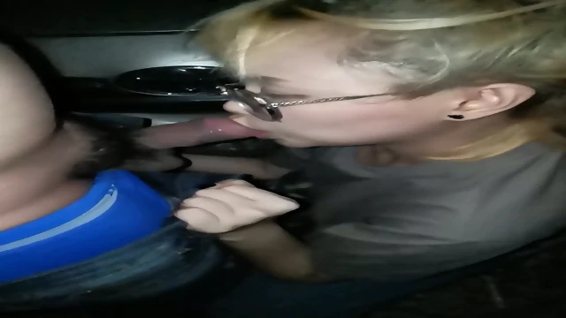 Little Asian Dick Sucker YF Get A Creampie Outdoor