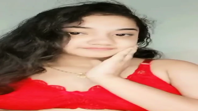 Indian college girl fingering