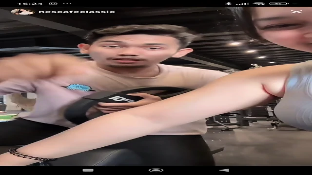 Bokong semok Tante GYM