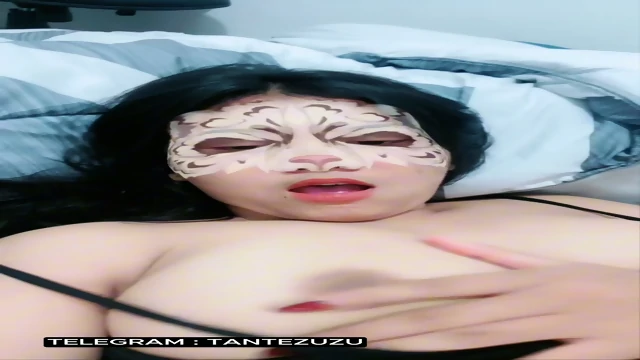 VCS Host Sambil Remas Susu