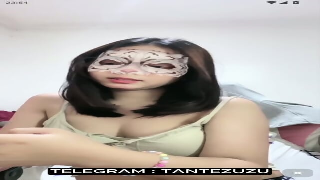 Canaya Bondol Pamer Toket Bulu