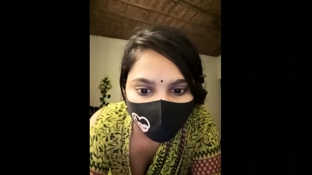 Horny Desi Masked Girl Taking Off Her Saree And Showing Her Big Boobs And Teasing Fully Nude Infront of Camera