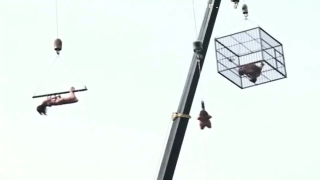 Tied Suspension Ropes, Scene Movie